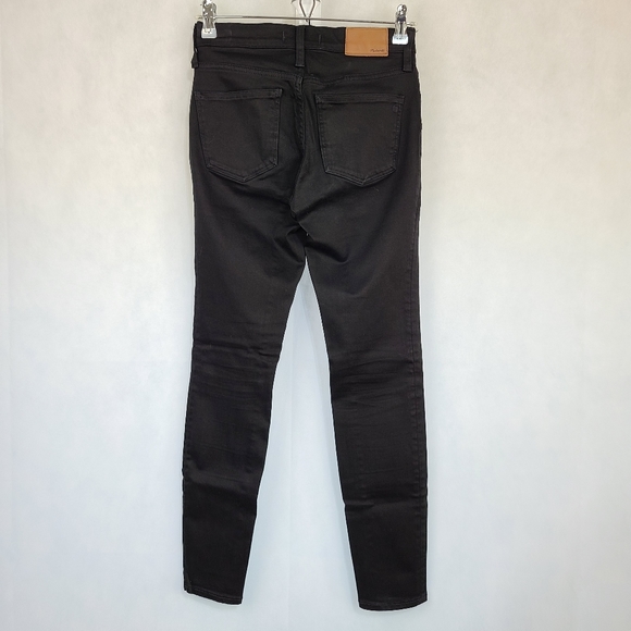 Madewell 8" Skinny in Coated Black. SIZE 25 - Picture 3 of 5